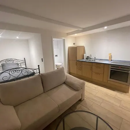 Pendler Montagewohnung Kandern, Loerrach, Basel D,ch, Fr Apartament *